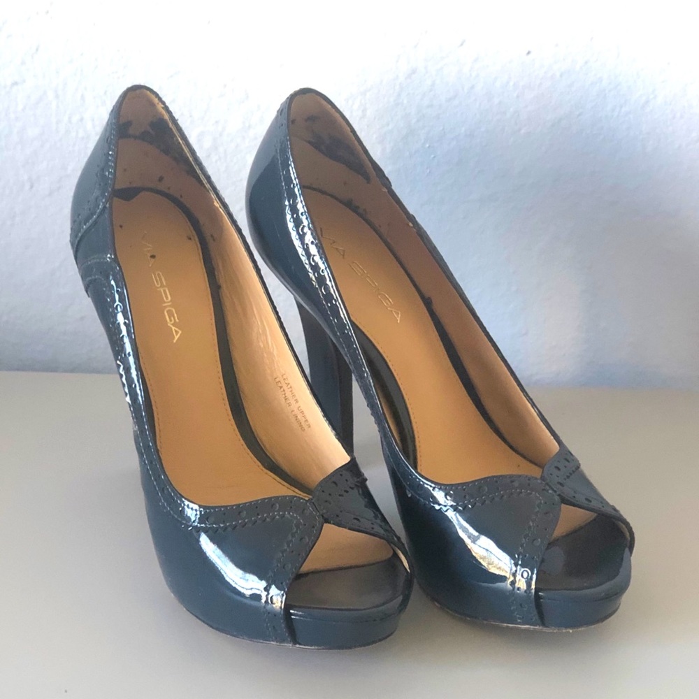 VIA SPIGA peep toe pumps
